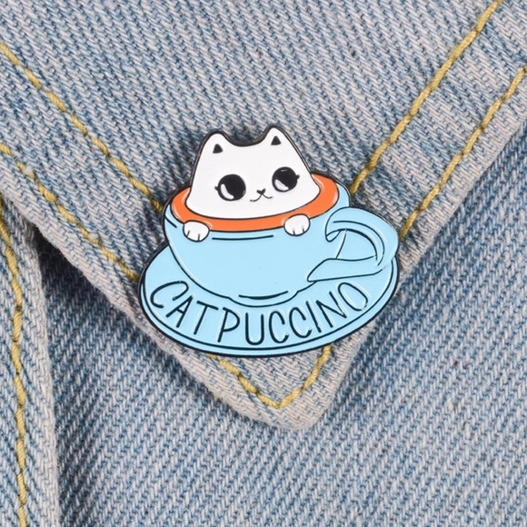 Jewelry - 3/$23 Funny Cat Enable Brooch PIN